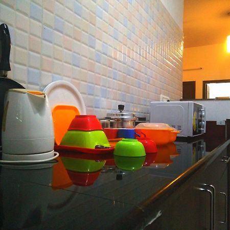 Varsha Enclave- Trinity House Aparthotel Mysore Εξωτερικό φωτογραφία