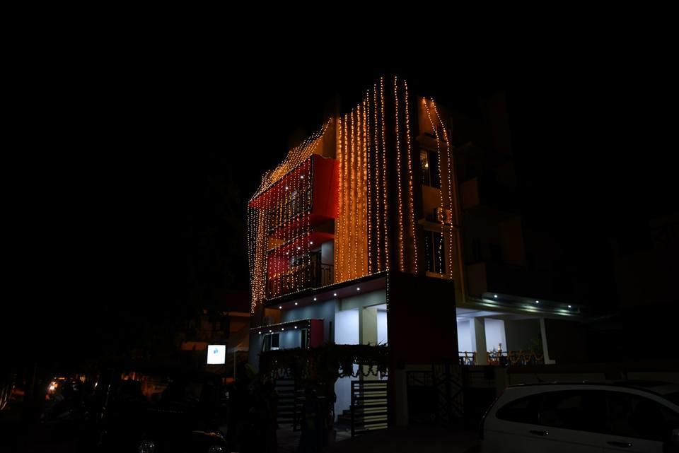Varsha Enclave- Trinity House Aparthotel Mysore Εξωτερικό φωτογραφία