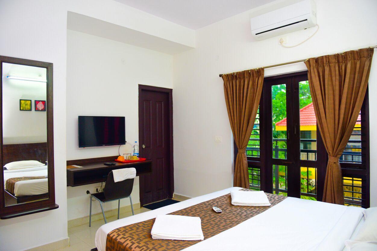 Varsha Enclave- Trinity House Aparthotel Mysore Εξωτερικό φωτογραφία