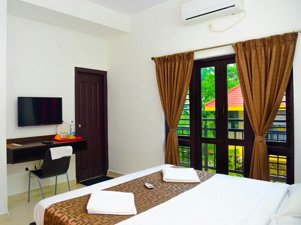 Varsha Enclave- Trinity House Aparthotel Mysore Εξωτερικό φωτογραφία